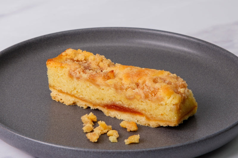 Baked Apple & Cinnamon Crumble (Catering Boxes)