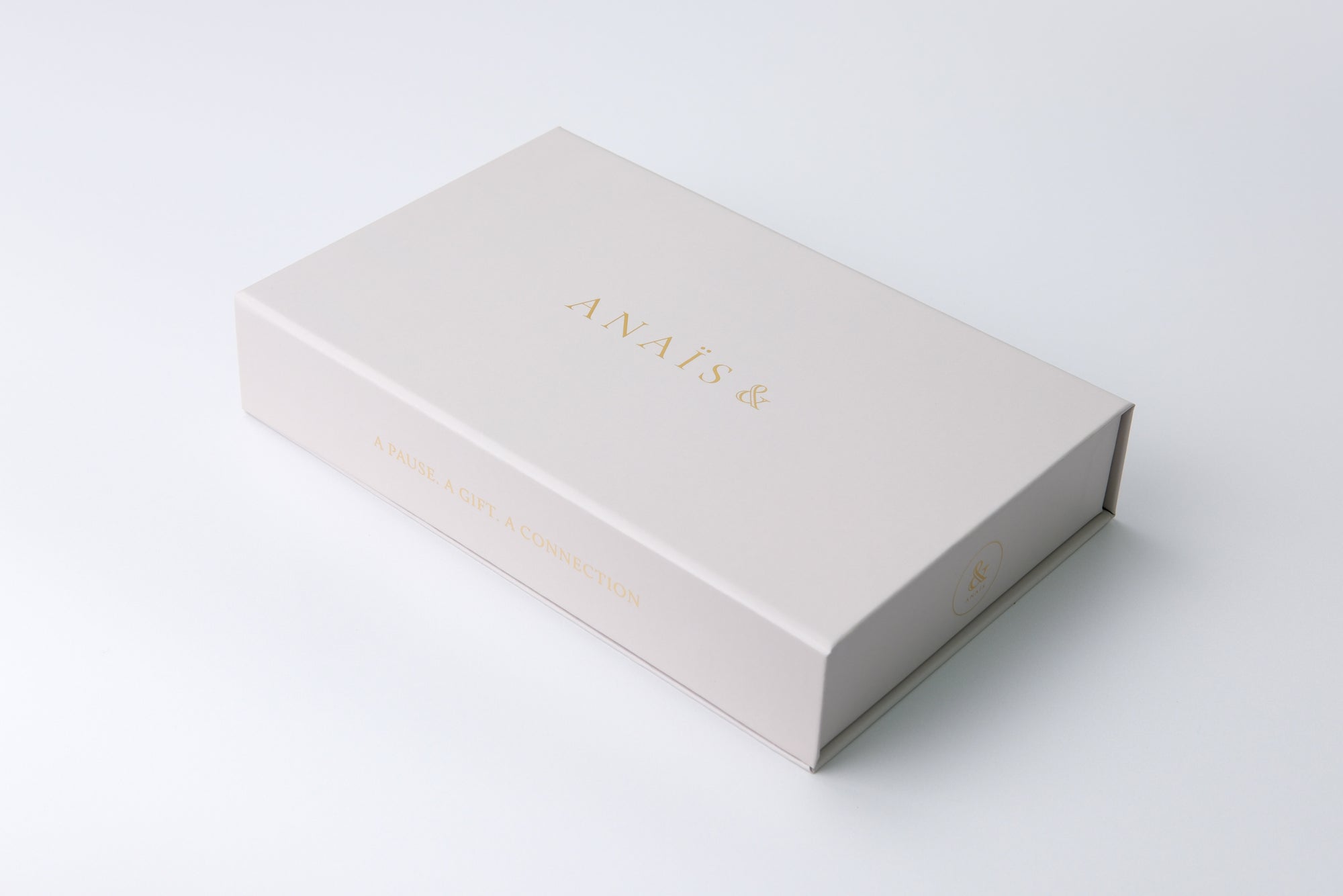 Signature Traybake Gift Box