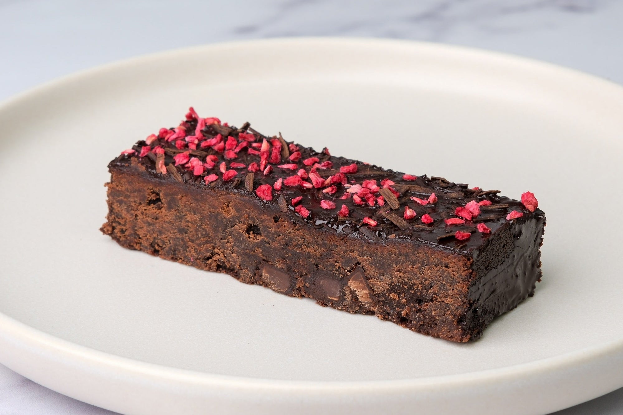 Raspberry & Dark Chocolate Brownie Sharing Box (VE) (Sharing Boxes)
