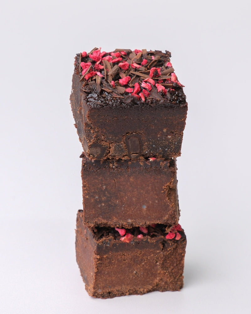 Raspberry & Dark Chocolate Brownie (VE) (Catering Boxes)